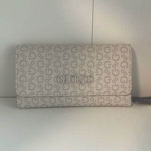 Guess Wallet